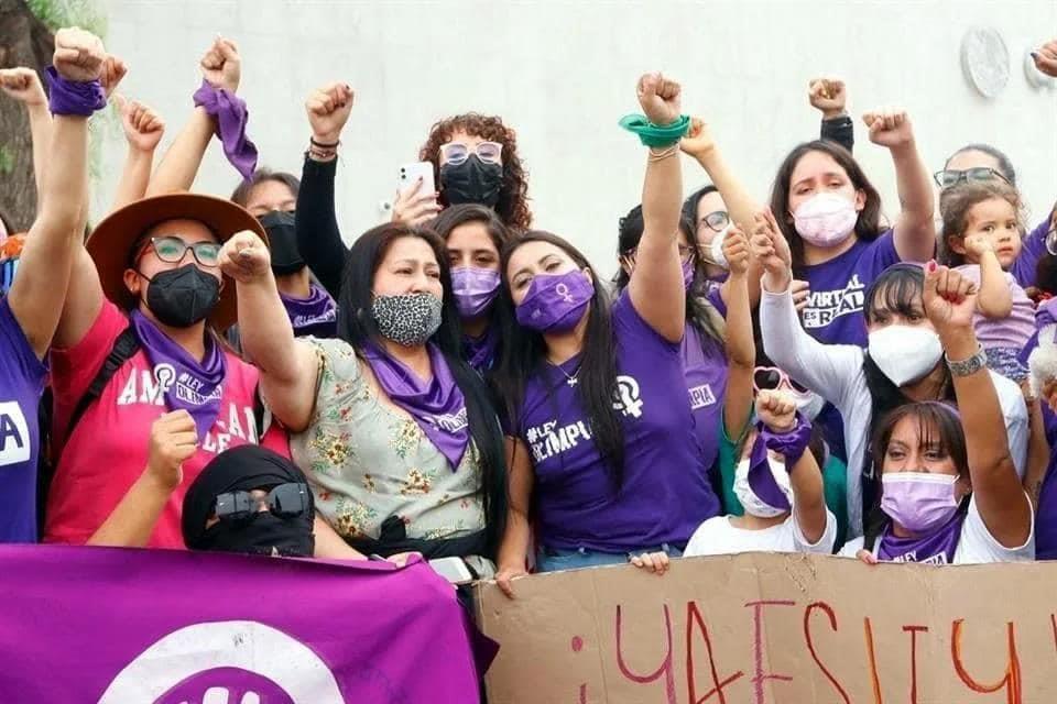جرم‌انگاری خشونت‌های دیجیتالی علیه زنان در مکزیک