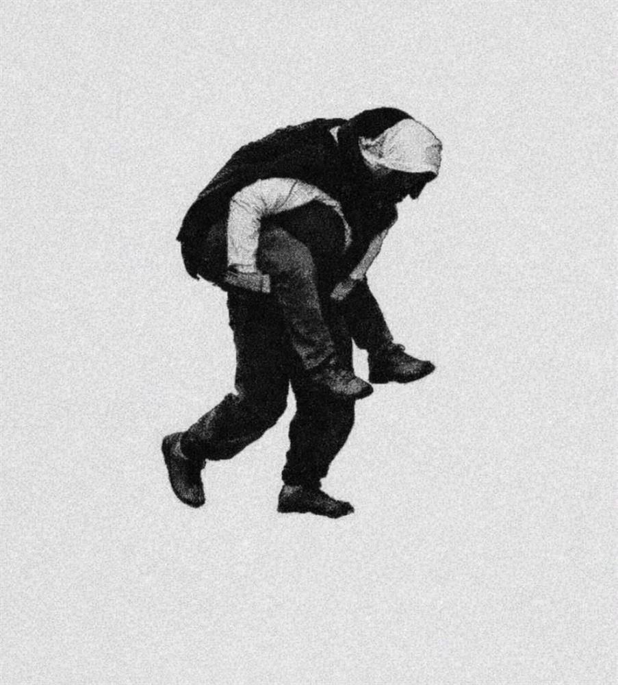 فریاد زندگی و مراقبت سیاسی؛ از زیر خاکستری که بر سرمان ریخته