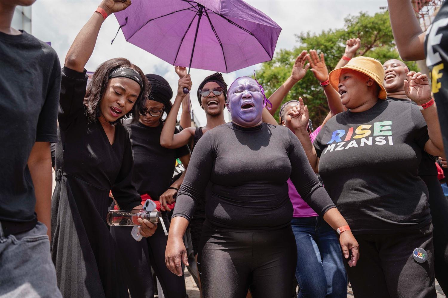 اعتصاب سراسری علیه زن‌کشی